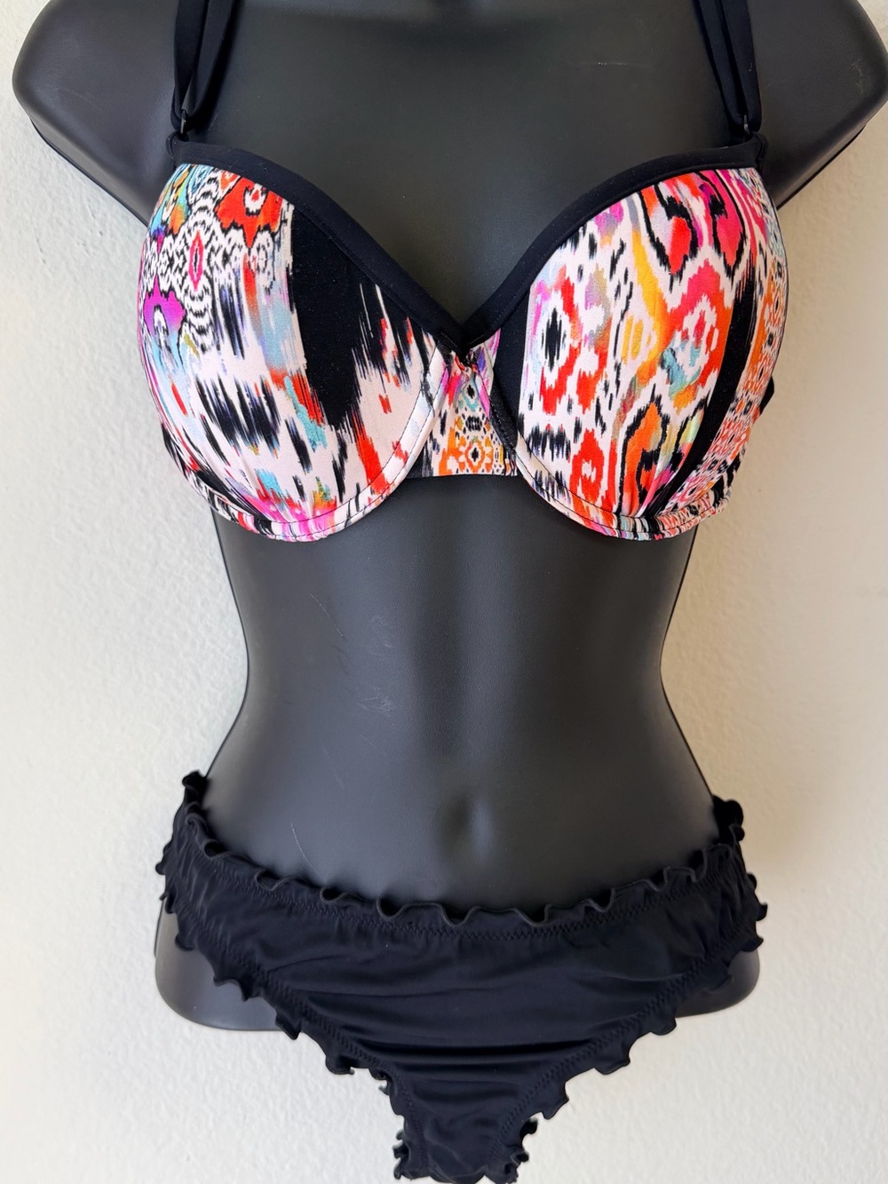 Black Bikini Set with Multicolor Ikat Print Underwire Top 12D top M bottom